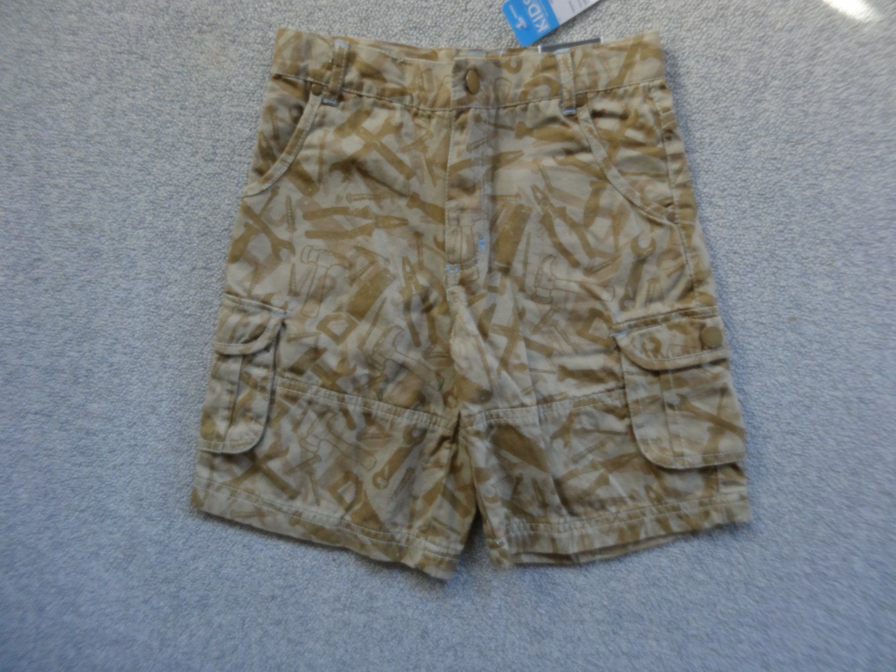 Pantaloni: Short Gr 122 Fabrikneu – Nuovo e nell'imballaggio originale da Rekingen AG venduto da nederland1