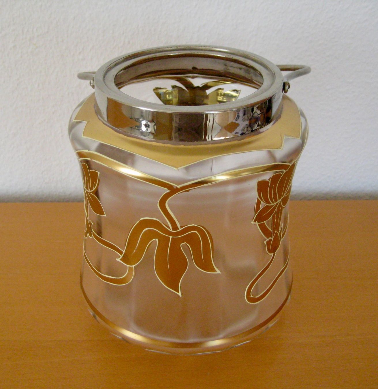 Bicchieri: Jugendstil Biskuit - Konfekt Glasdose – Usato da Langendorf venduto da Happy11 2