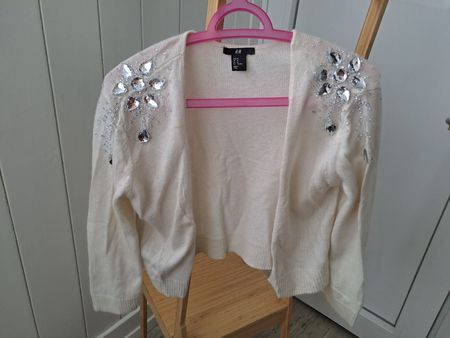 Strickjacke kurz H&M Creme Grösse M mit Schmucksteinen