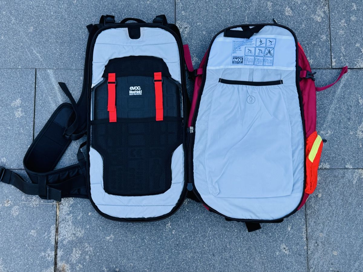 Evoc Zaini: EVOC Freeride Trail Protector Rucksack rot/pink M/L – Usato da Herrliberg venduto da N.S. 3