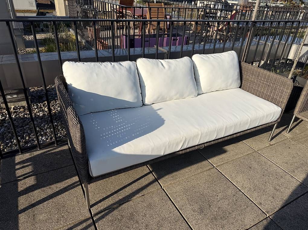 Pfister Sofas: Gartenlounge von Pfister (Johann Jakob, Cube) – D'occasion à Zürich par ussady