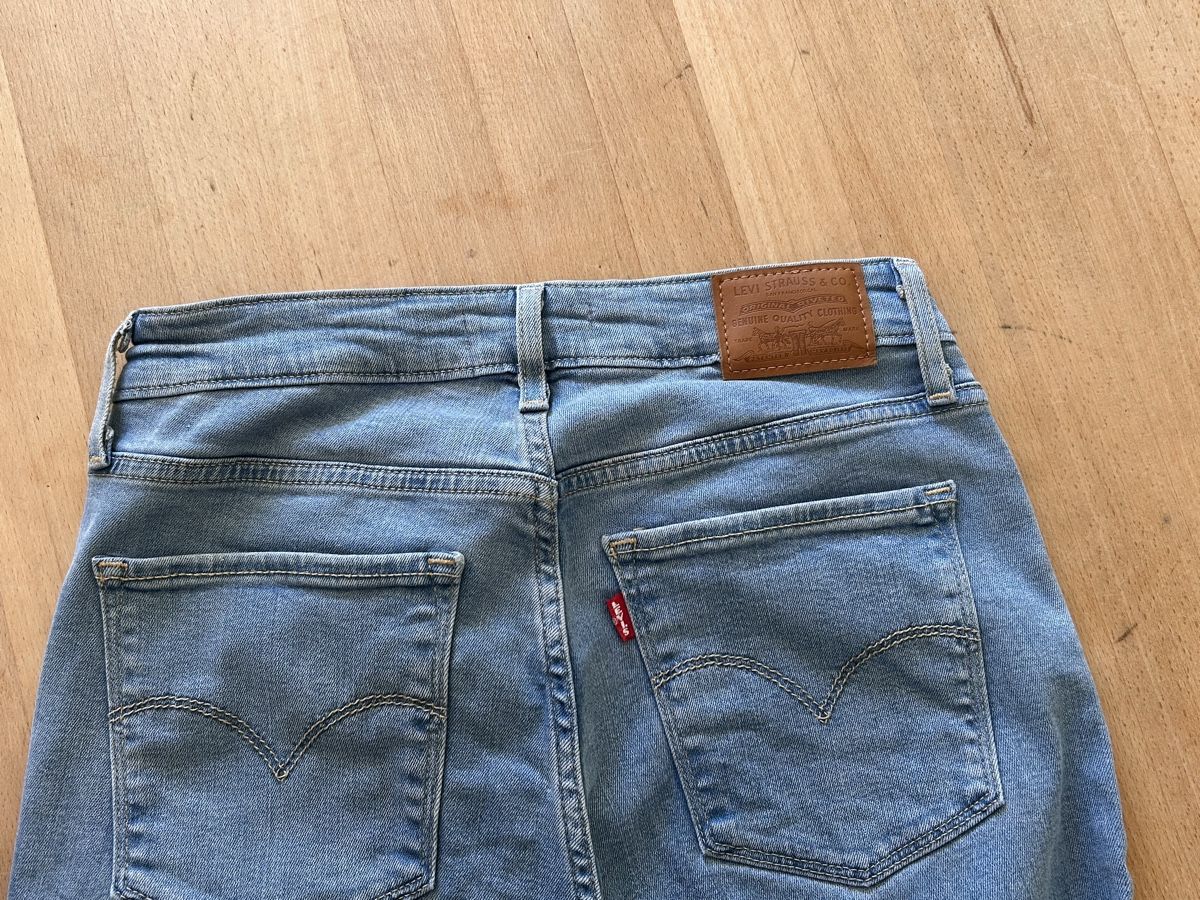 Levi's Jeans: Levis Jeans – Gebraucht aus Bern von liv_w6c6 2