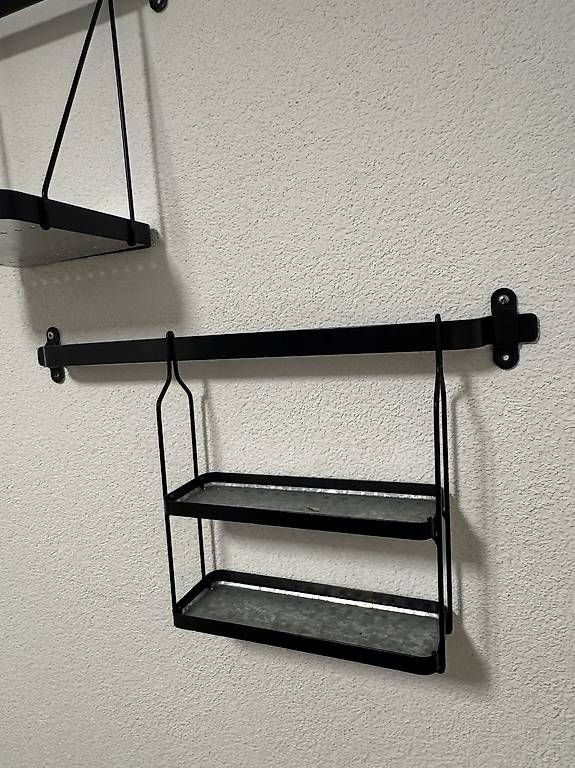 Scaffali: Wandregal – Usato da Winterthur venduto da vik_gh6w 3