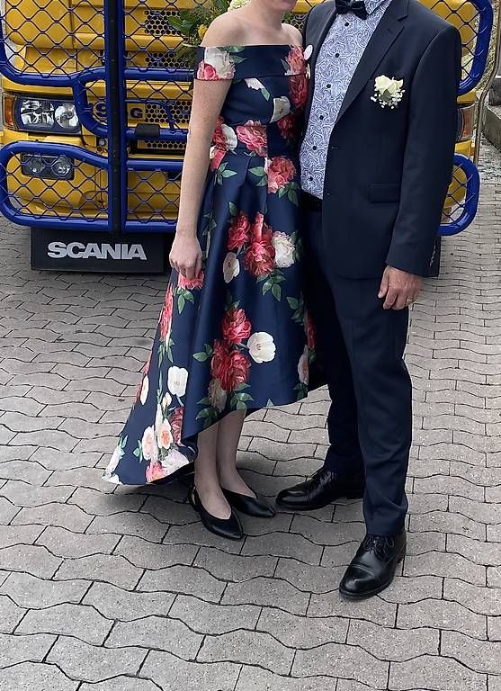 Kleider: Abendkleid Chi Chi London – Gebraucht aus Oberbüren von Hilux12 3