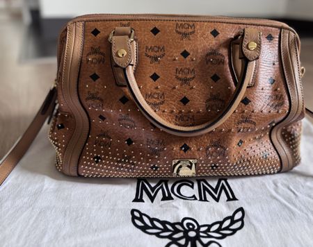 MCM Visetos Boston Medium