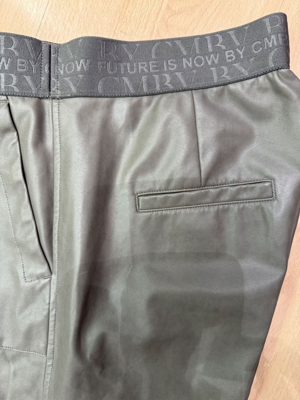 Cambio Hosen: Trendige Kunstlederhose, Cambio, Gr. 36 – Gebraucht aus Oberrohrdorf von maggys15 2