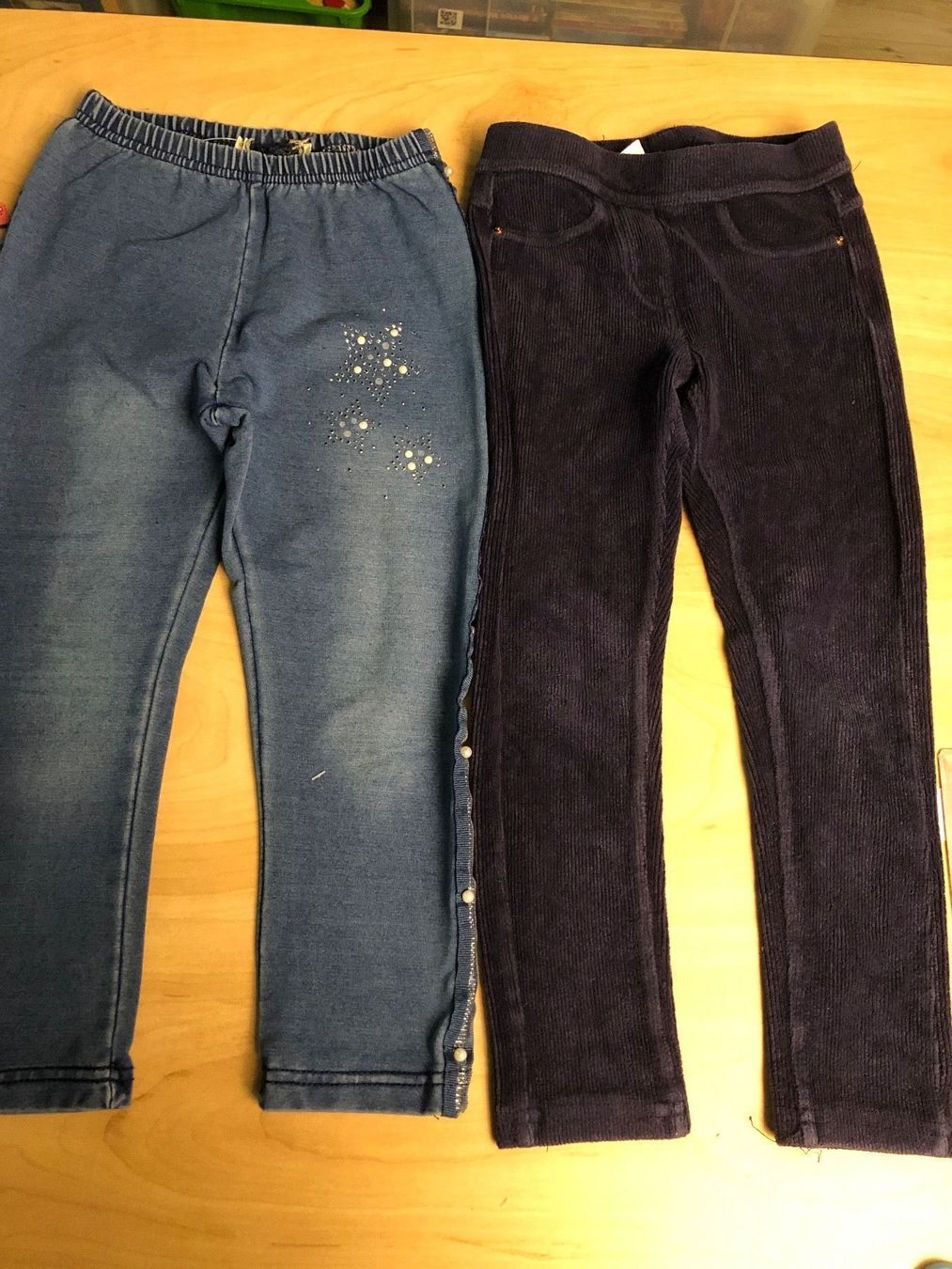 Collant & Leggings: 4 Leggins/Trainerhose Gr.104 – Usato da Obergerlafingen venduto da cabo4 2