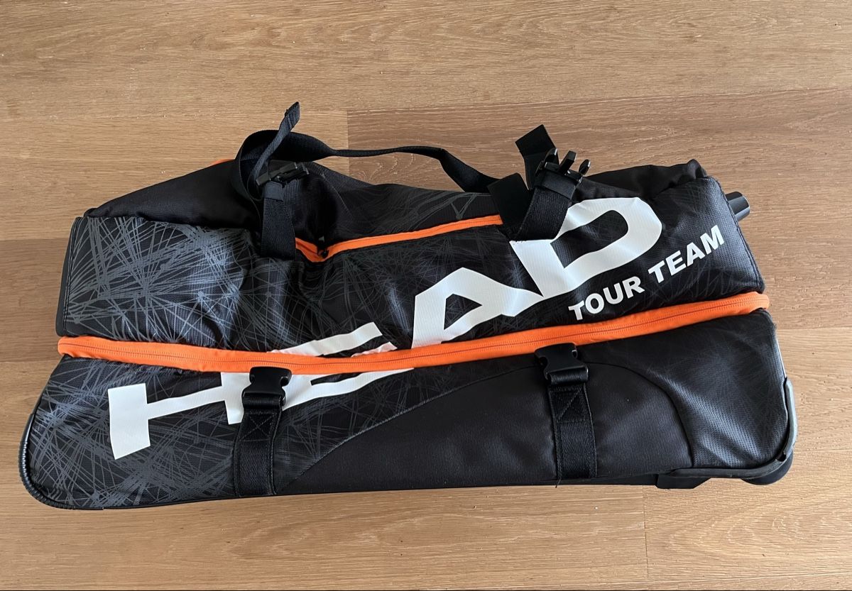 Head Borse: HEAD Tennistasche Tour Team – Usato da Luzern venduto da sil_v7yf 3