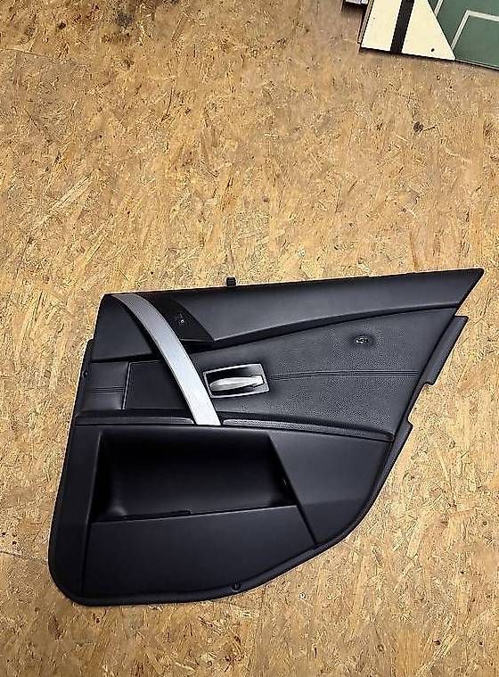 Alle Autoersatzteile: Türverkleidung BMW E60 / E61 vorne & hinten – Gebraucht aus Langrickenbach von jimp92 2