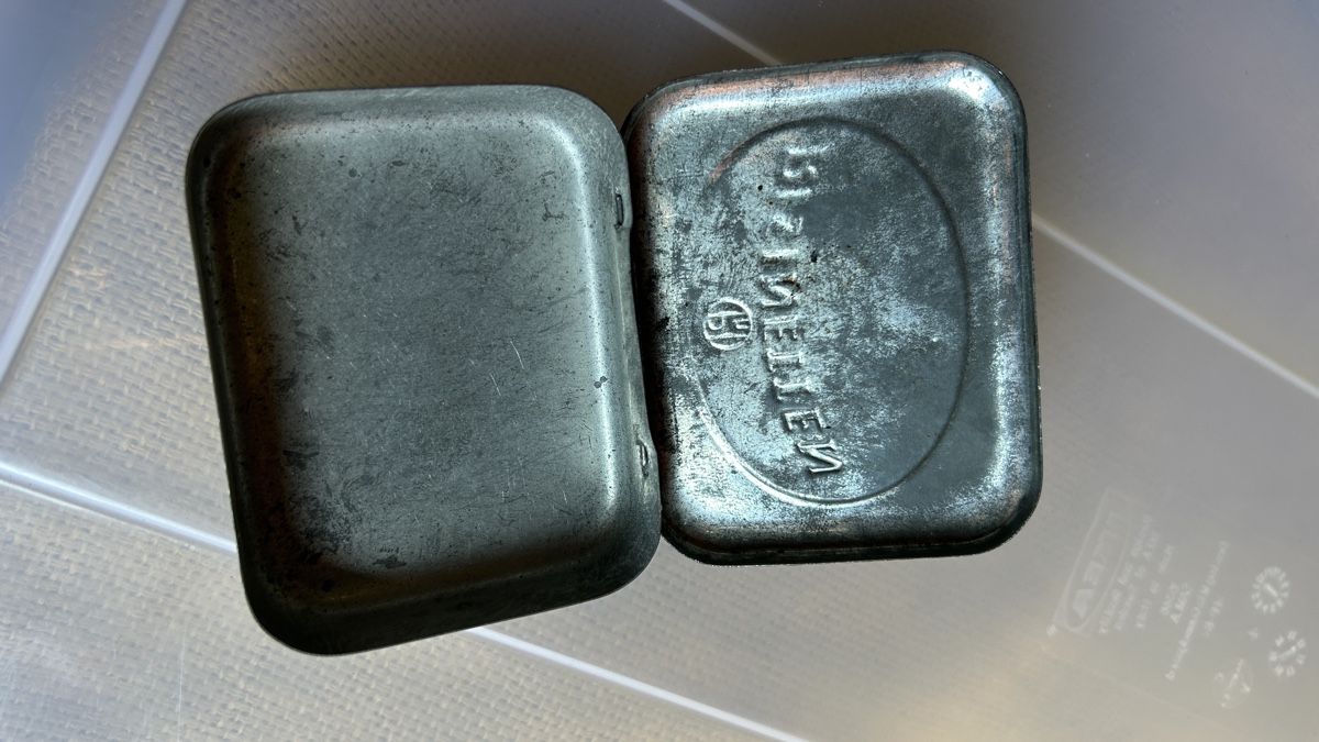 Dosen: Antike Blechdose Risinetten, ca. 1900 – Gebraucht aus Zürich von Mary8044 3