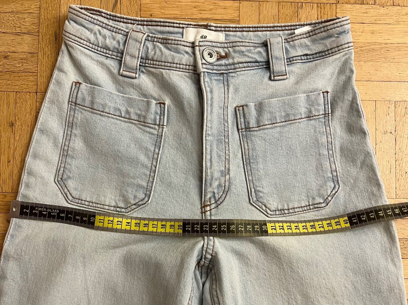 H&M Jeans: H&M jeans  size S/M – Nuovo (secondo la descrizione) da Chêne-Bougeries venduto da Seetooyoo 4