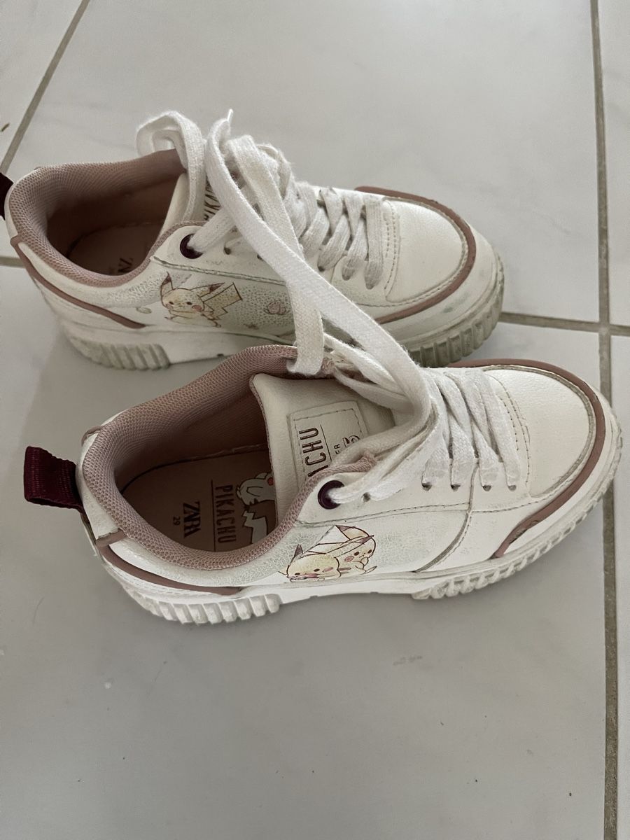 Schuhe für Jungen: Baskets pikachu pointure 29 – Gebraucht aus MARLY von AISLEE