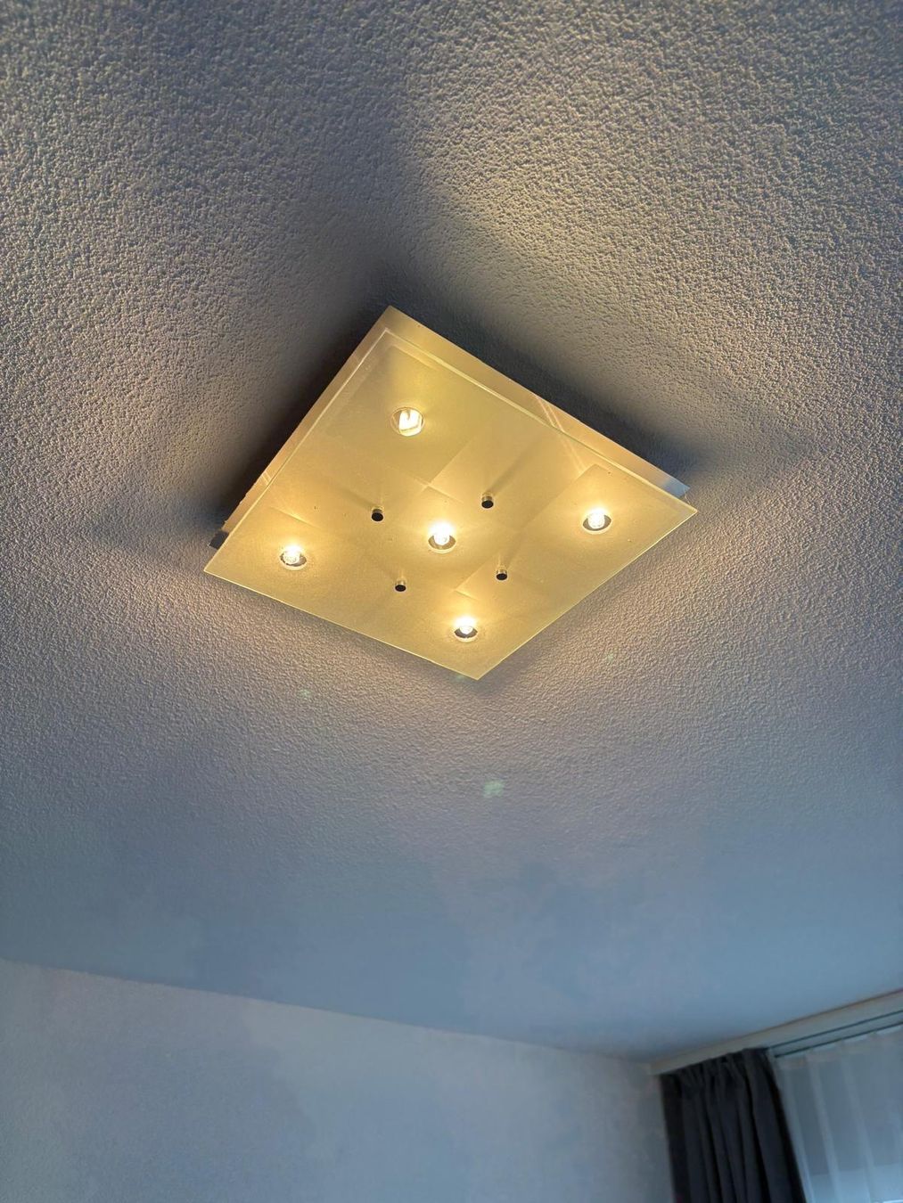 Lampadari & plafoniere: 3 Deckenleuchten quadratisch – Usato da Oberweningen venduto da Ziegel2