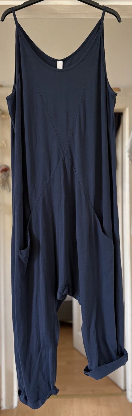 Jumpsuits: SAROUEL JUMPSUIT EN COTON! M – Neu und originalverpackt aus Locarno von NicoNion