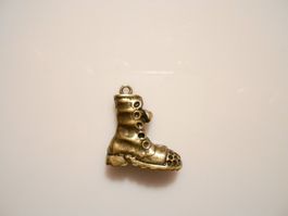 1 Stk. Stiefel Messing Schmuckanhänger/Schmuckteil.Twint:Ja.