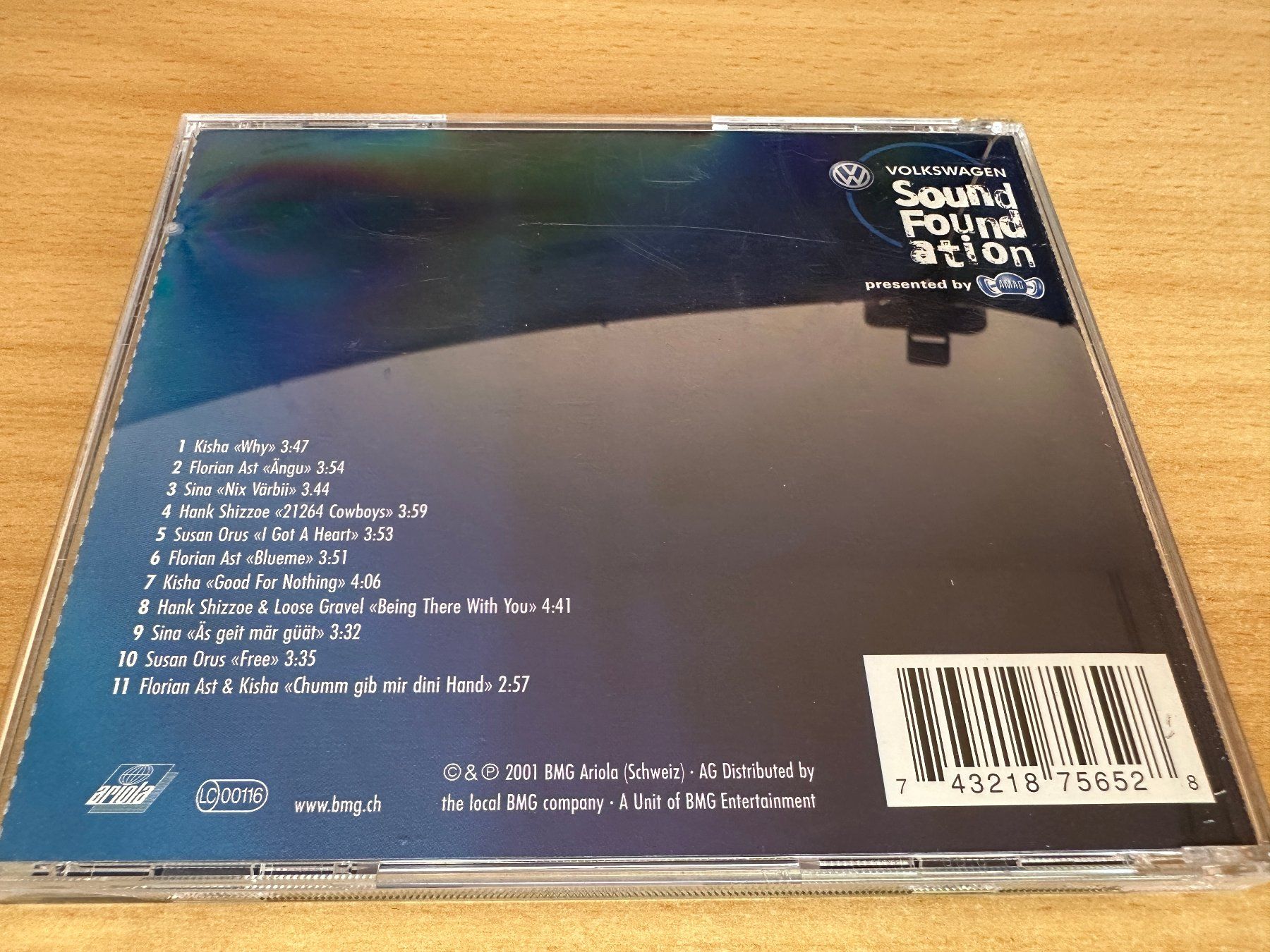 CD: Various – One – Usato da Rikon im Tösstal venduto da Alpenmutz 1