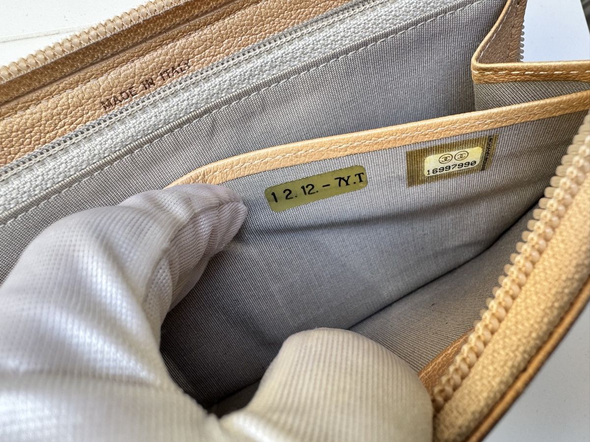 Chanel Portemonnaie: Chanel Portemonnaie Original – Gebraucht aus Neuenegg von ilovefashion123 2