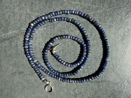 Saphire Kette