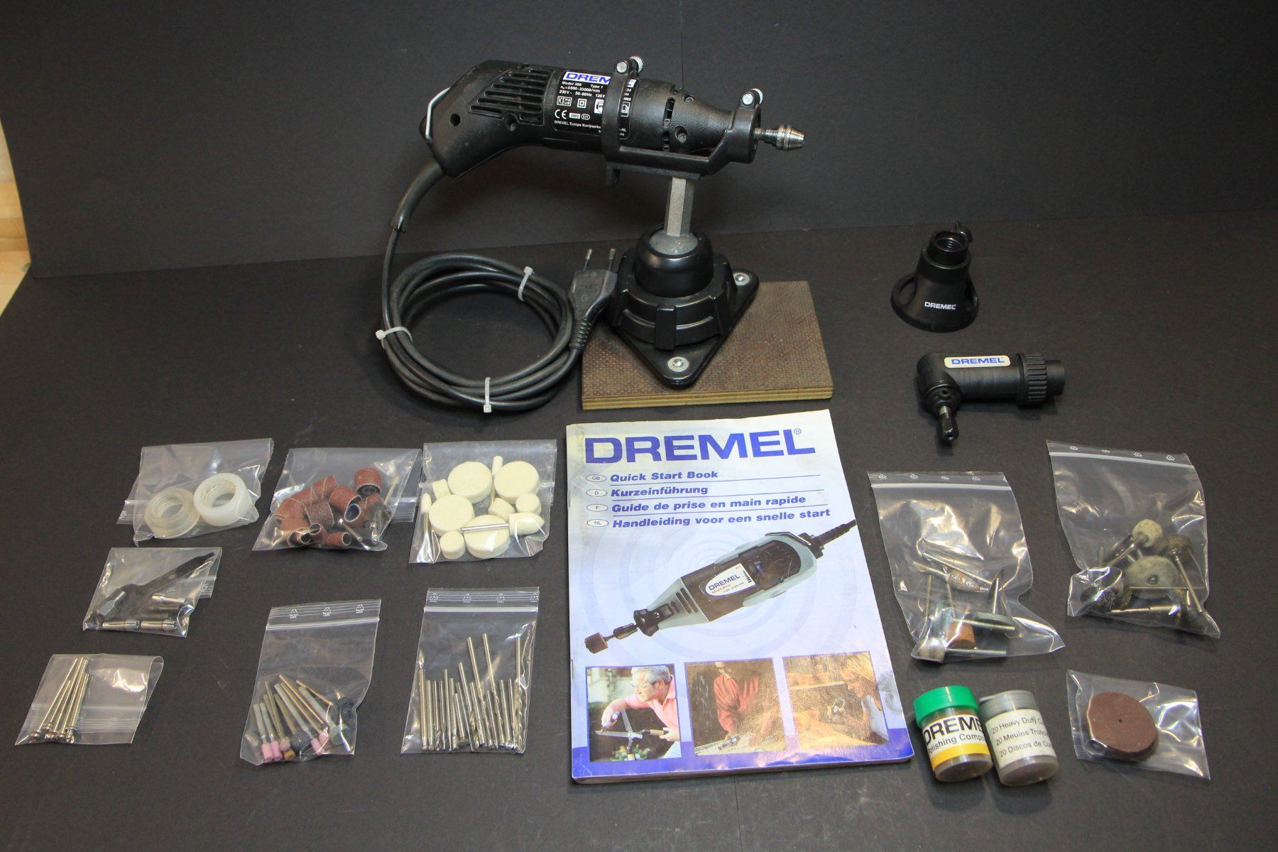 Dremel Tous les outils: Dremel Professional 398, Multitool mit Zubehör – D'occasion à Hölstein par Kraftpaket
