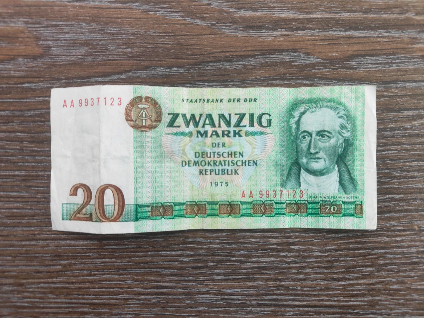 Billets de banque: DDR 20 Mark 1975, Serie AA !!!!!!! – D'occasion à Flaach par Lonzo99