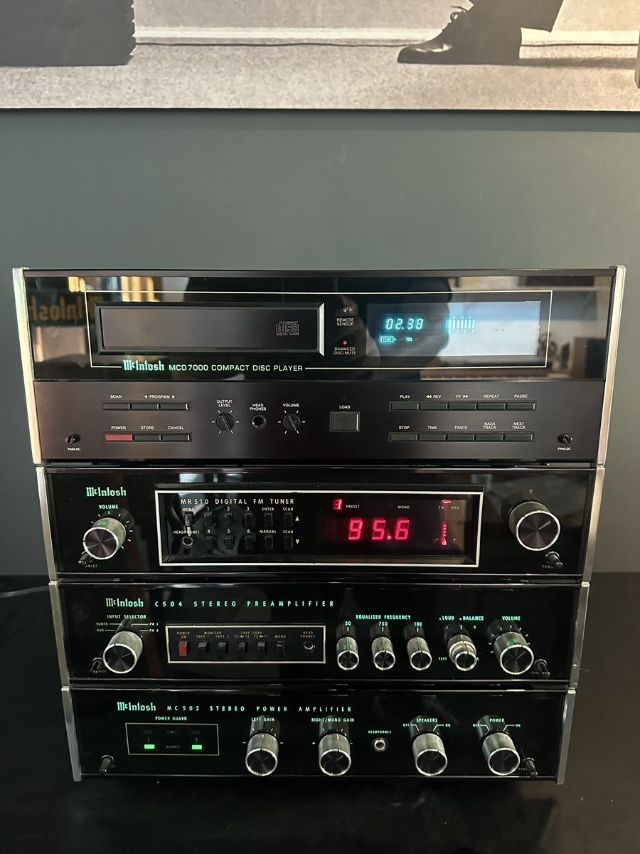 McIntosh Amplificateurs: Mcintosh ensemble – D'occasion à Vevey par Dborg 2