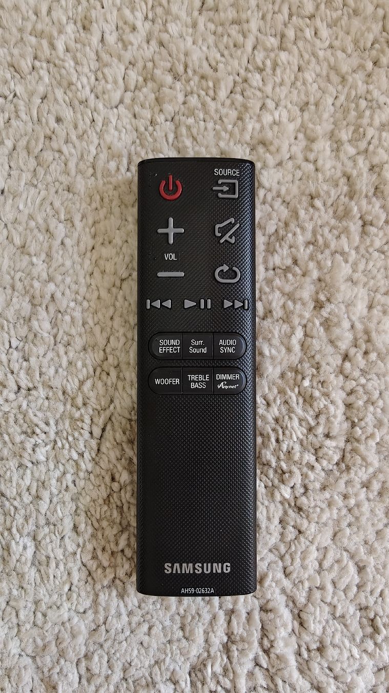Samsung Home Cinema: Samsung hw-h750 Soundbar – Usato da Peseux venduto da dobdive 6