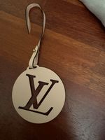 Louis Vuitton. Schlüssel Taschensnhänger