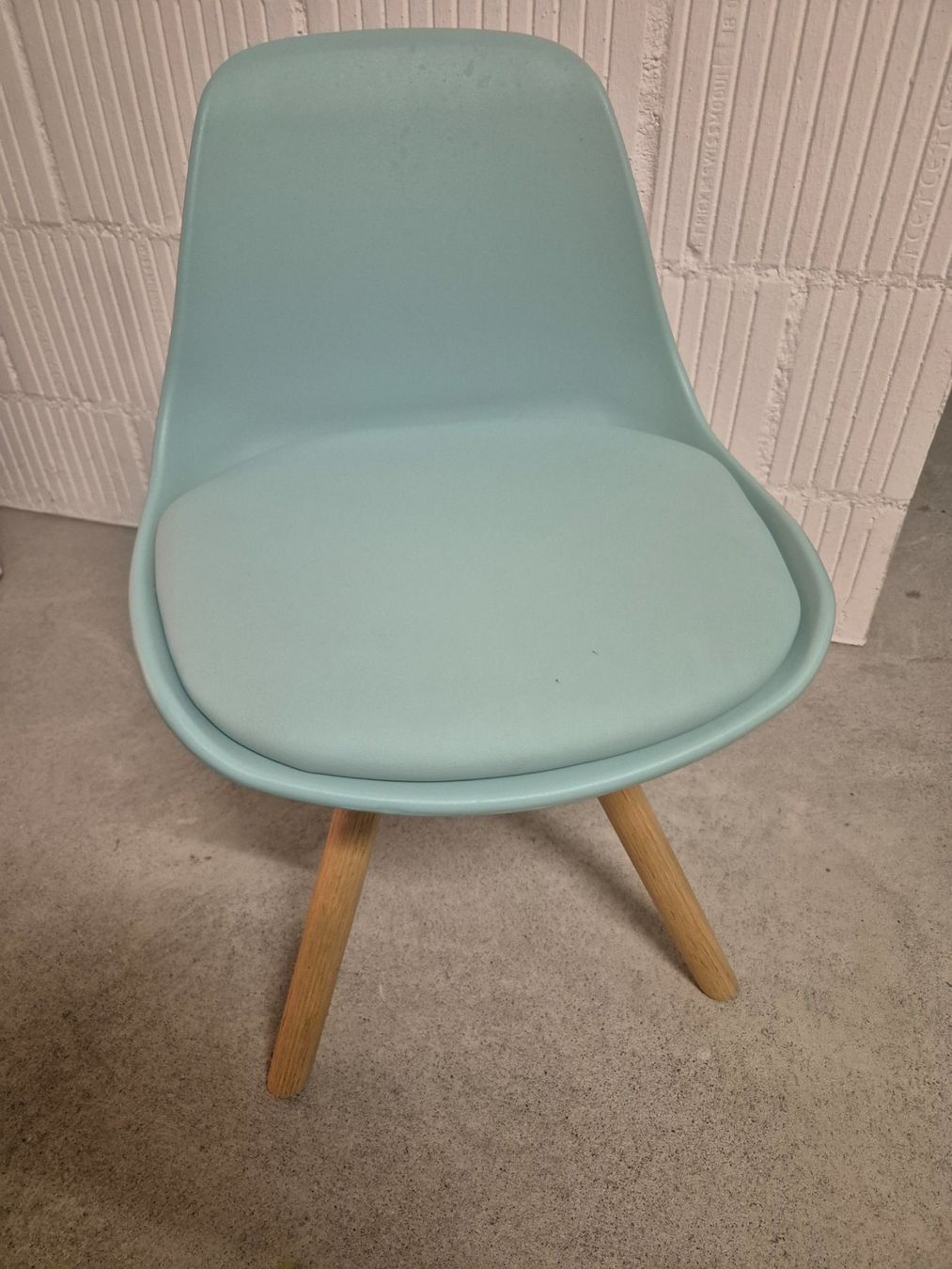 Micasa Stühle: 2 Kinderstühle Micasa Mini Totti – Gebraucht aus Erlinsbach von nwa_mg9q