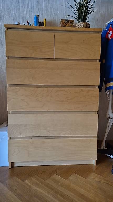 Cassettiere: Holzmöbel – Usato da Haslen AI venduto da Merida33 2