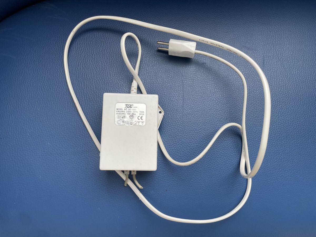 Componenti elettronici: Trafo Vorschaltgerät gebraucht – Usato da Nidau venduto da Beritundpan
