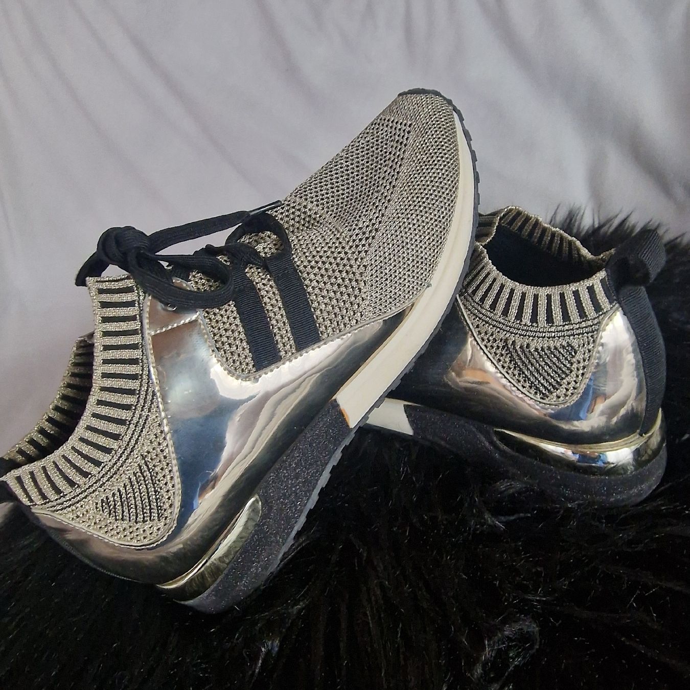 Scarpe da donna: Gioseppo Sneaker Gr. 38 – Gold/Metallic – Usato da Effretikon venduto da 84CK 1