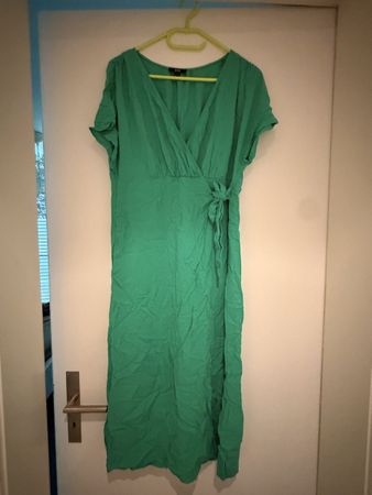 Kleid Wickeloptik C&A Grösse 38 grün guter Zustand