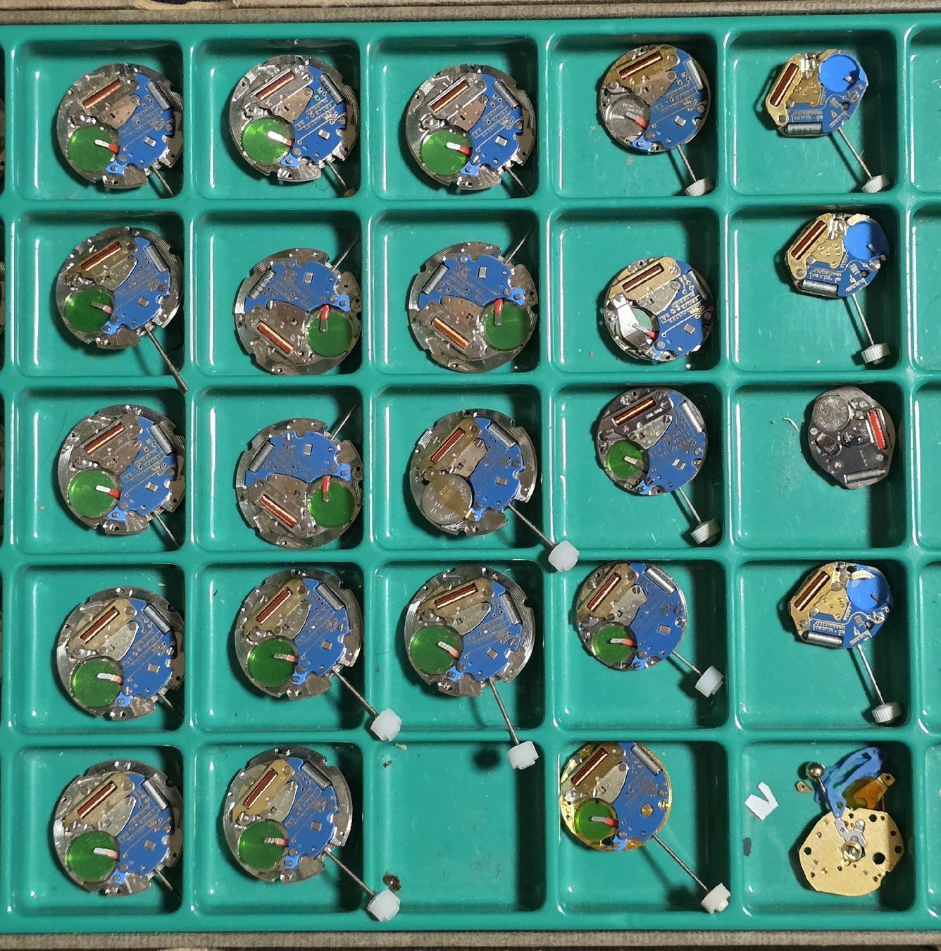 Orologi: Lot mouvement EBOSA 700-701 – Usato da La Chaux-de-Fonds venduto da mem_l6xm