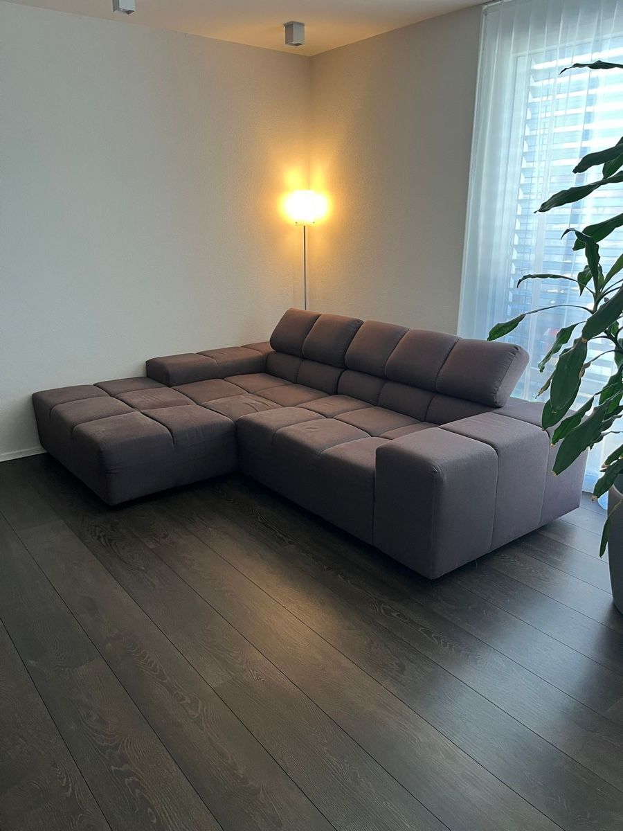 Sofas: Ecksofa (braun, Stoff) – Gebraucht aus Fehraltorf von Sbremen