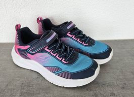 Sneaker Grösse 33