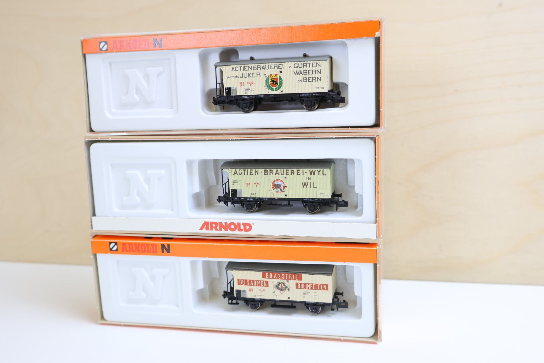 Arnold Modelleisenbahnen: ARNOLD SBB Oldtimer Bierwagen Set HN6020 – Gebraucht aus Winterthur von Monstera 2