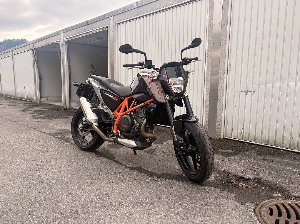 Route: KTM 690 Duke ABS – D'occasion à Bühler par Evo85