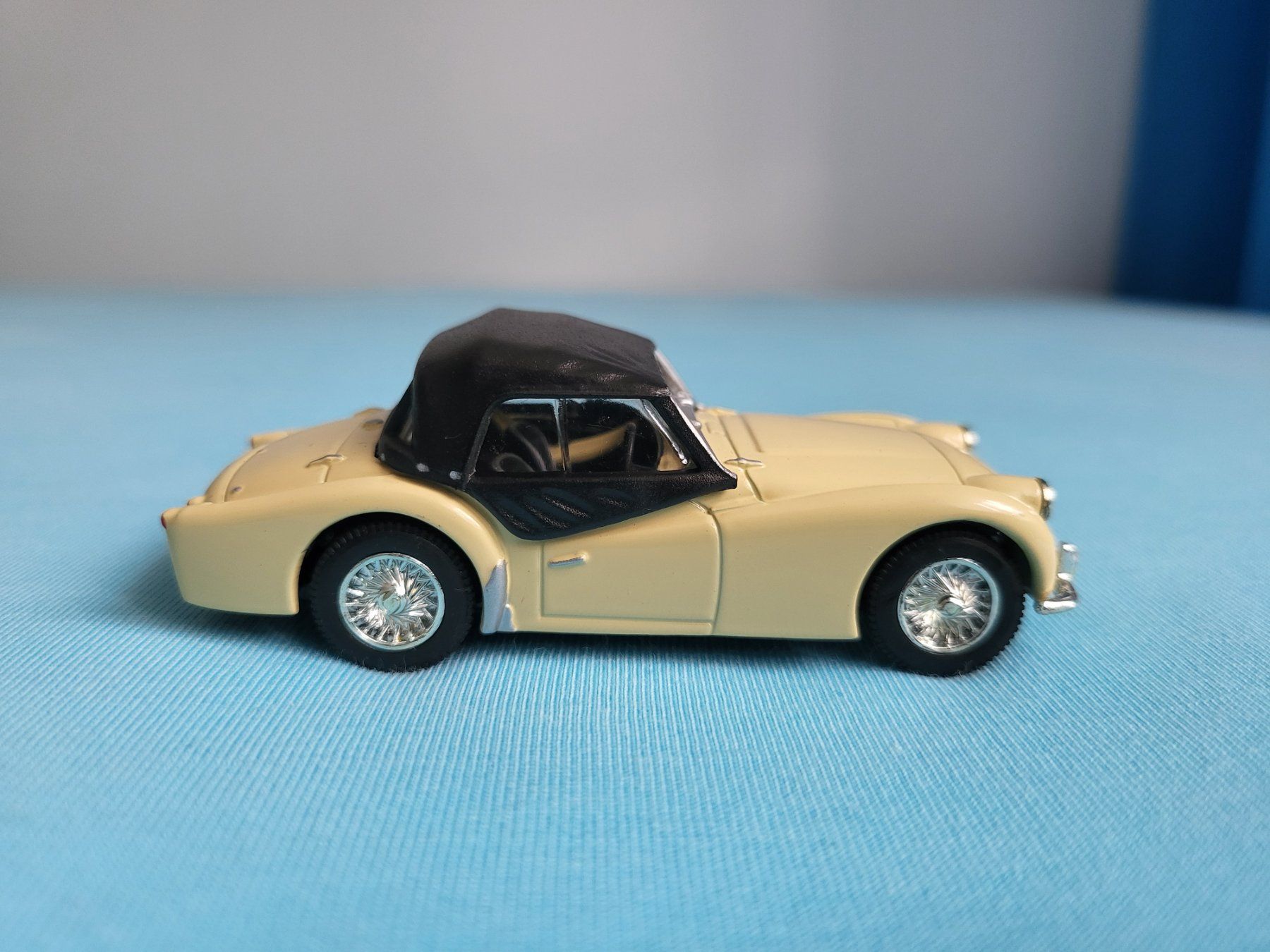 Triumph Voitures modèles: Triumph TR3A mit Soft Top, 1960 – Neuf (Voir description) à Glattbrugg par PhilKrill 2