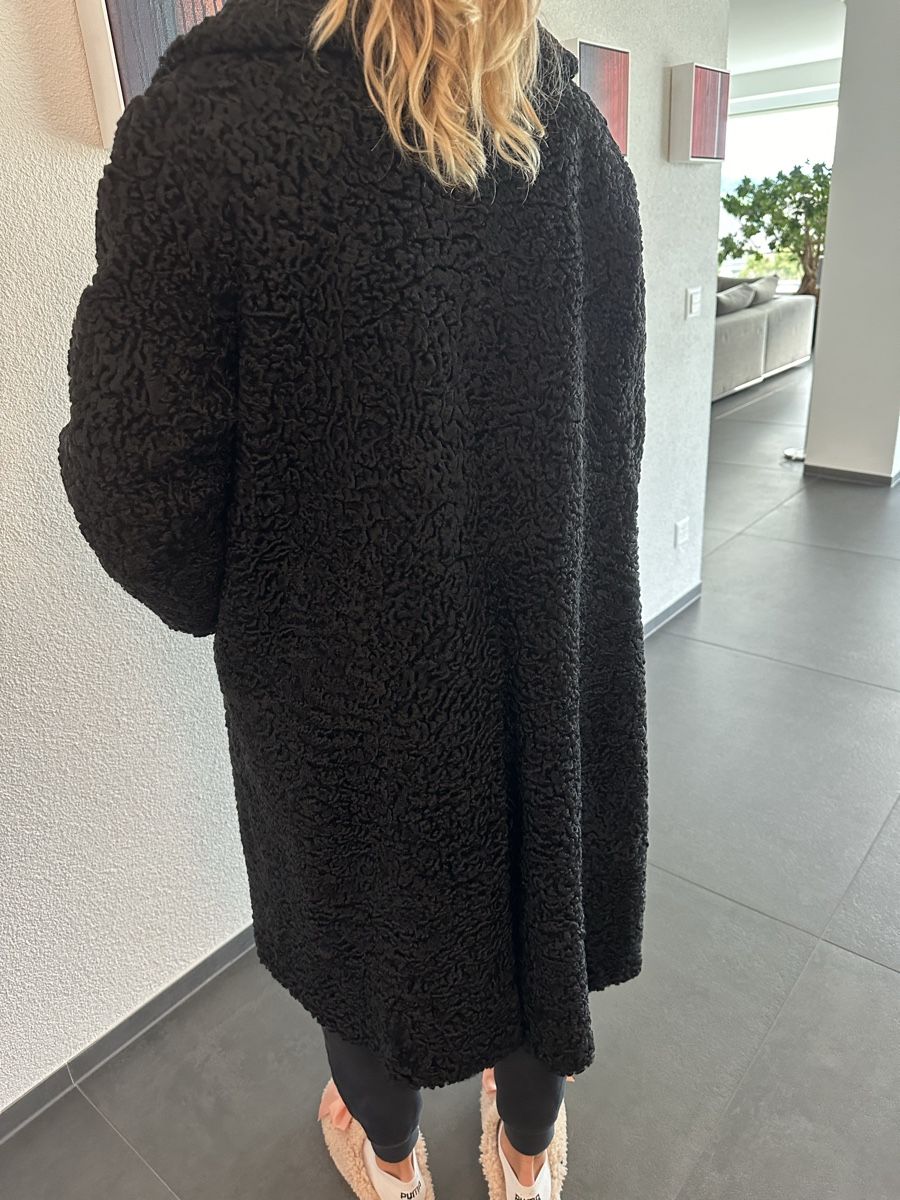 Cappotti: Persianermantel Gr. 38-40 – Usato da St. Gallen venduto da Ursula66 2