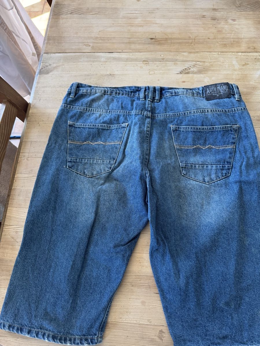 Jeans: Short en jean "BWRK Taille 48 Nono  – Usato da Veyrier venduto da kimedovapa 3