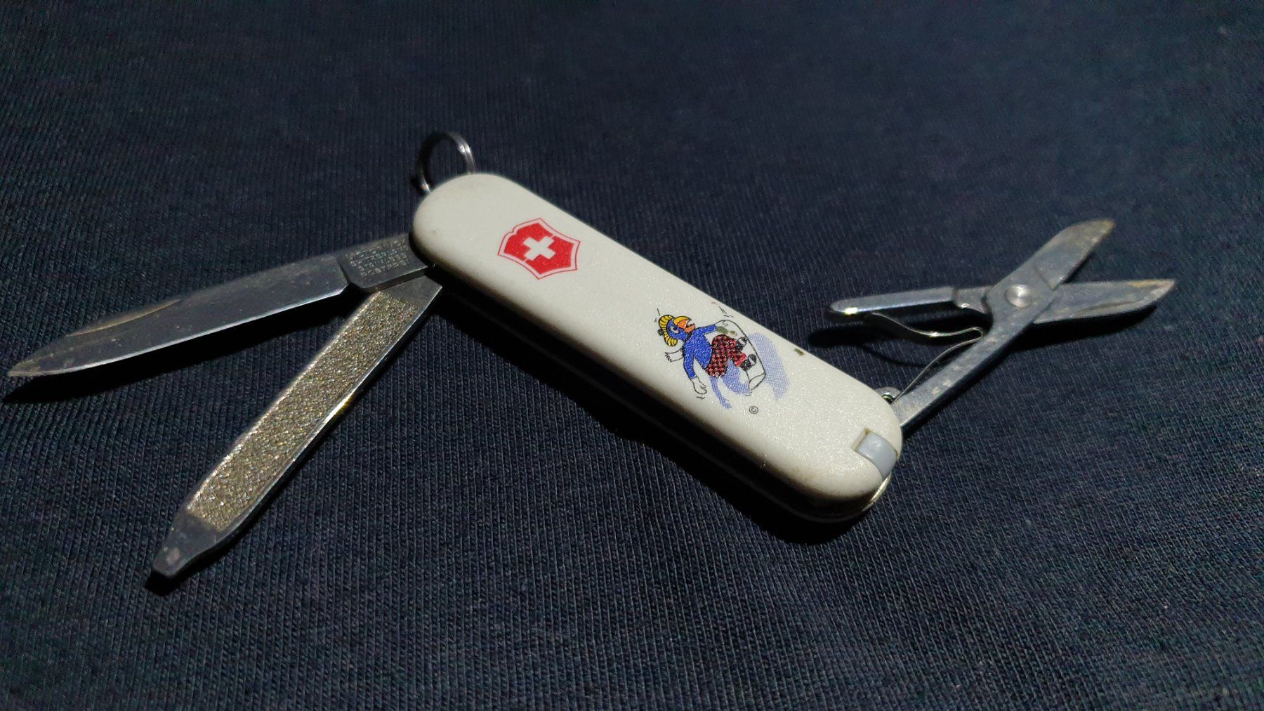 Victorinox Coltelli tascabile: Globi Victorinox Ski Classic Sackmesser – Usato da Val D Illiez venduto da SnowRoof