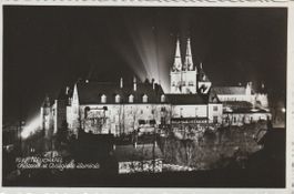 AB 176 Neuchâtel, Château et Collégiale illuminés, ca. 1940