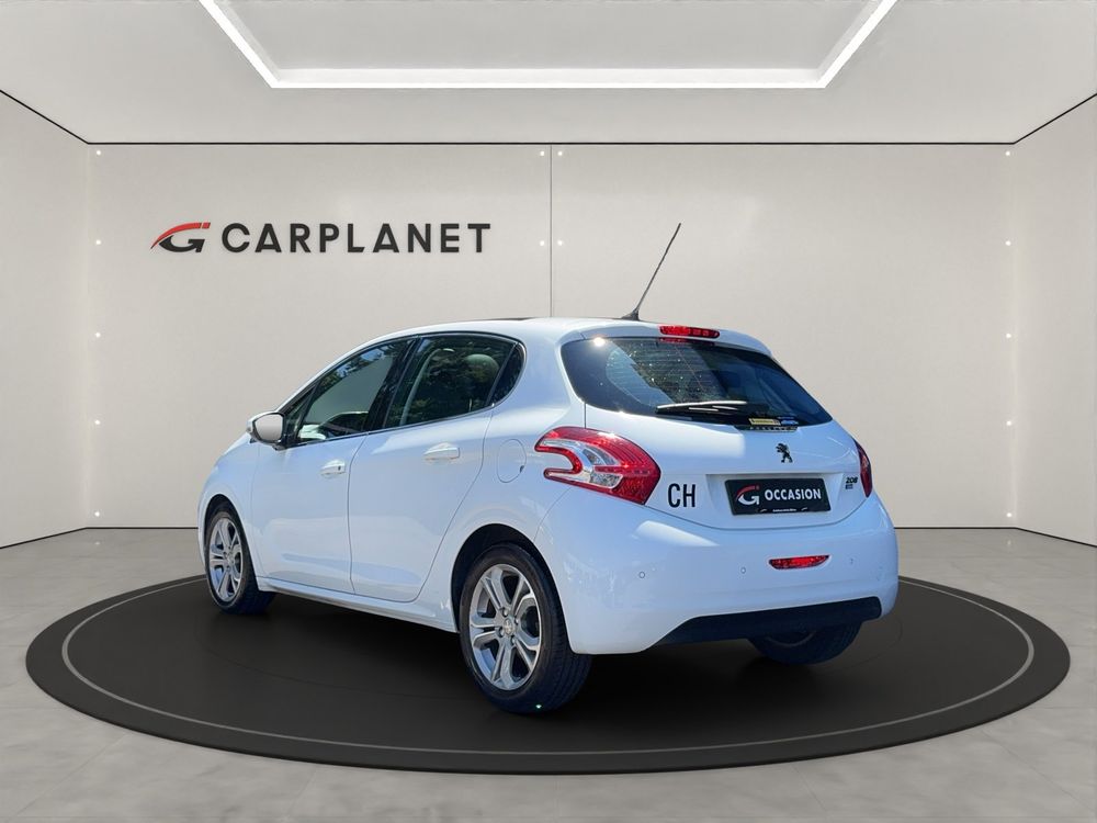 Peugeot Automobili: Peugeot 208 1.6 VTi – Usato da Ebikon venduto da autohausimholzebikon 2