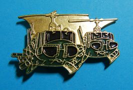 Pin * 2 Militär Helikopter