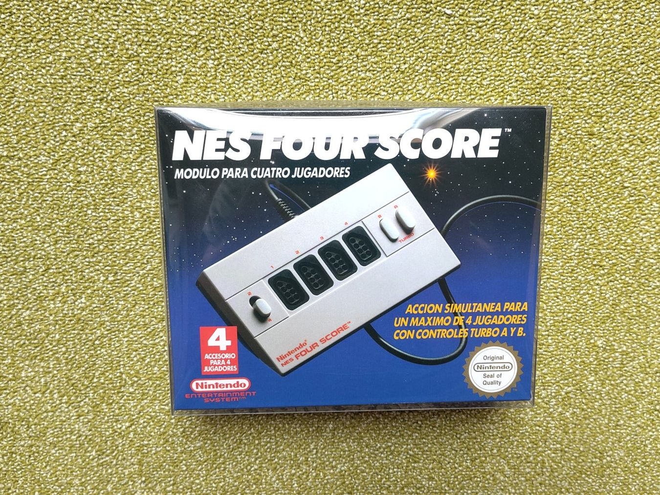 Nintendo Konsolen: NES Four Score Modul neuwertig OVP – Neu und originalverpackt aus Birwinken von GTOrg