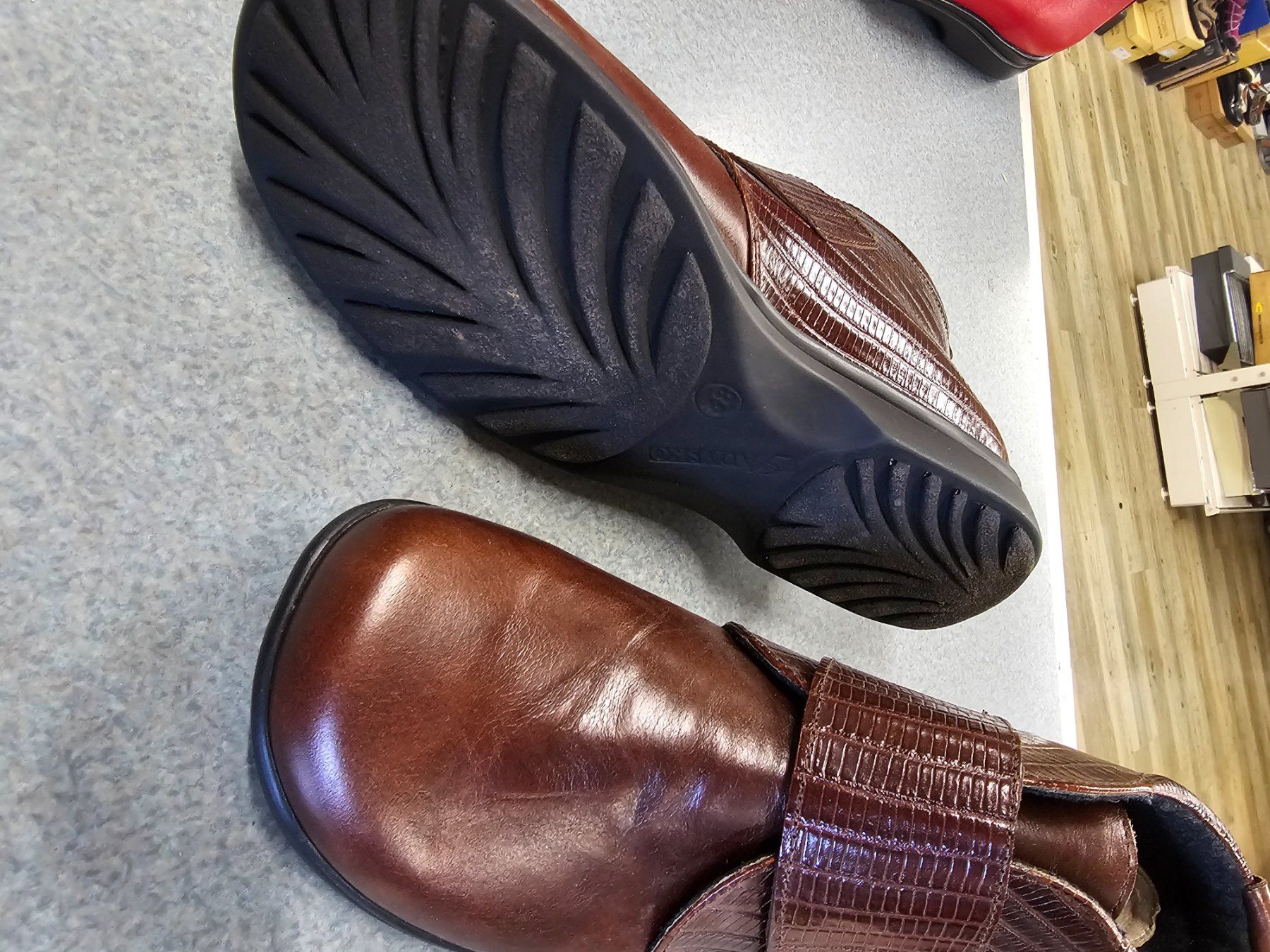 Helvesko Damenschuhe: Helvesko ladysko – Neu und originalverpackt aus Möhlin von Highwaytom 2