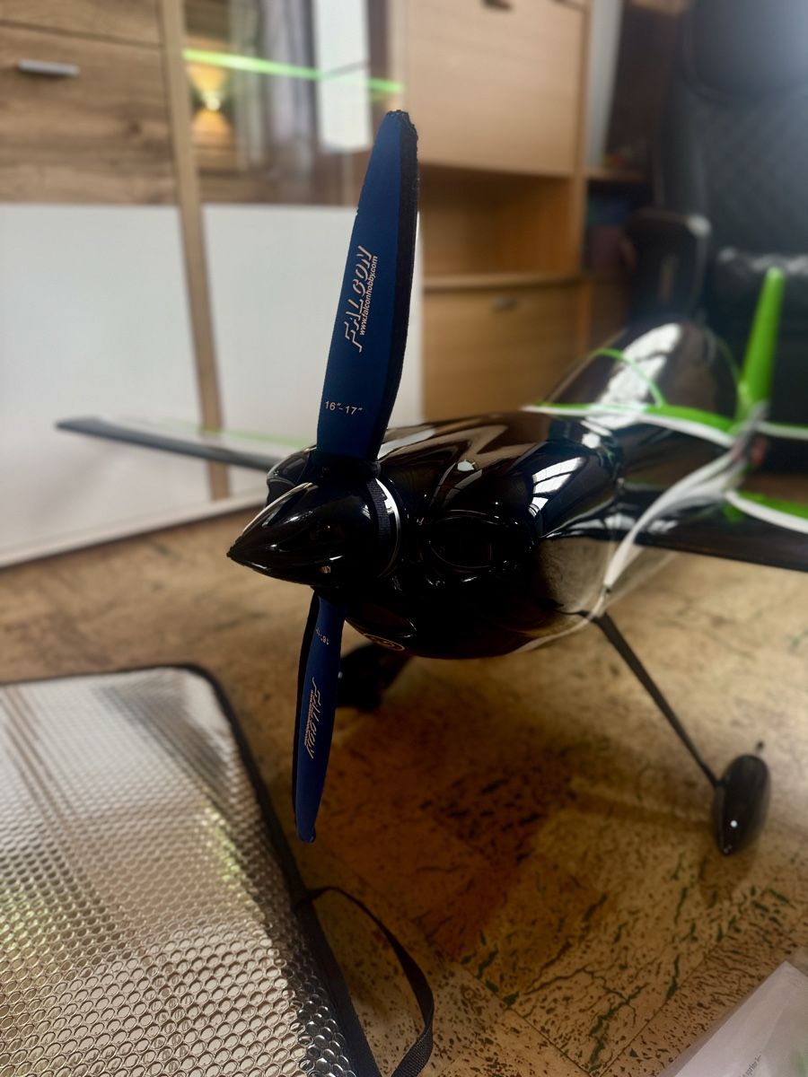 Modellismo RC: Extreme Flight Gamebird 60“ – Usato da Oberwil i. S. venduto da PilotM 1