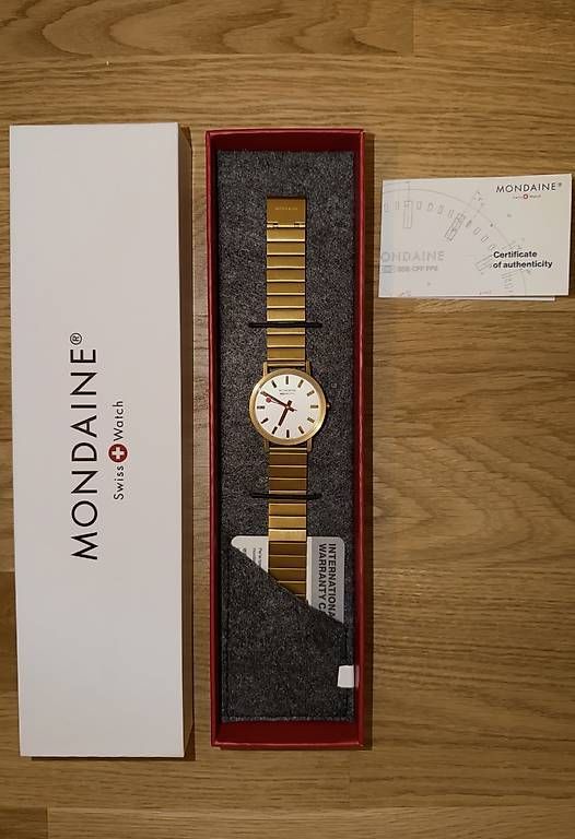 Mondaine Uhren: Mondaine C37 Classic 36mm Gold – Gebraucht aus Leytron von airlines00 2