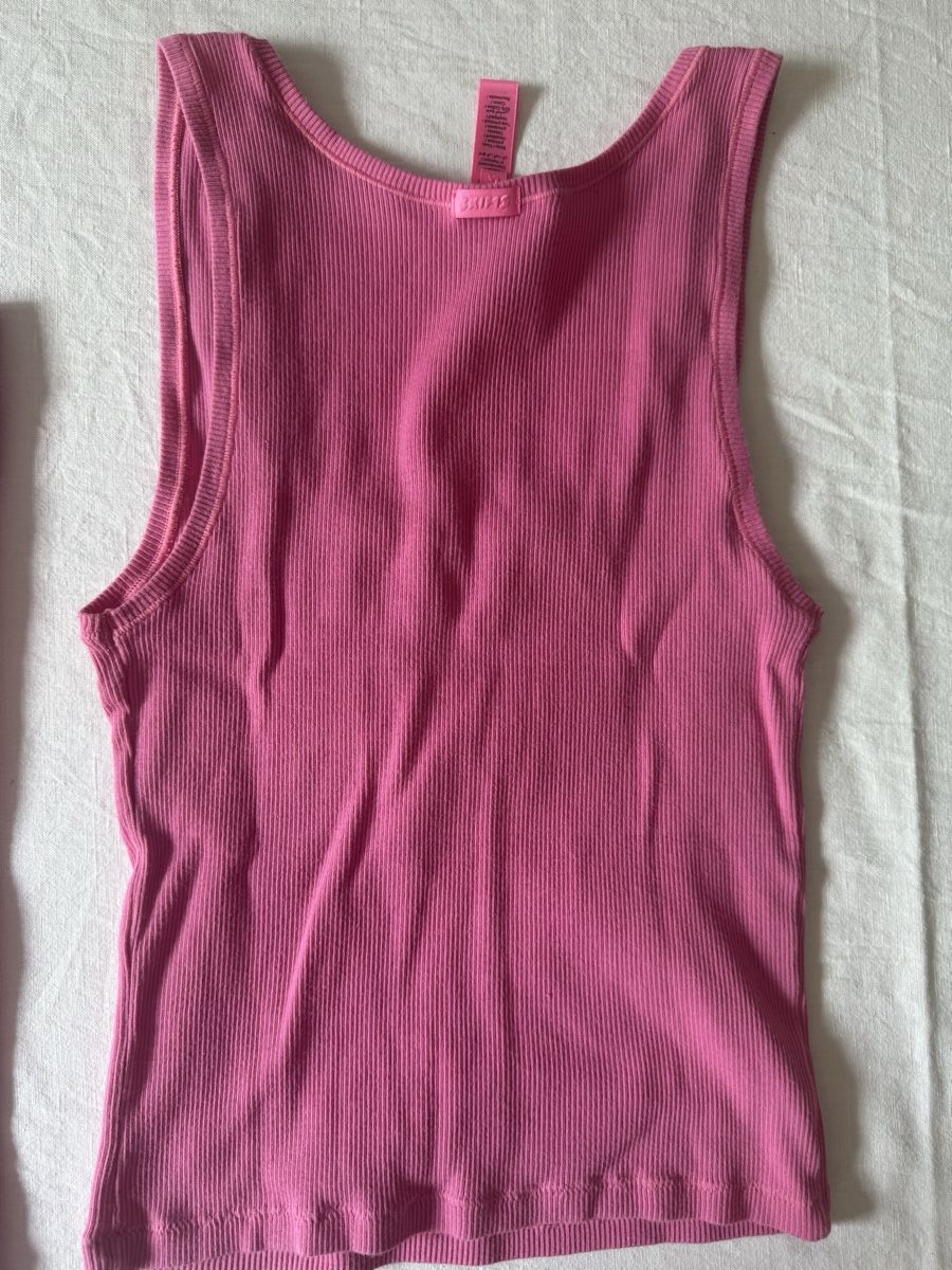 Skims Tops: Skims Ribbed Pink set size L – Gebraucht aus Zürich von Linen218 6