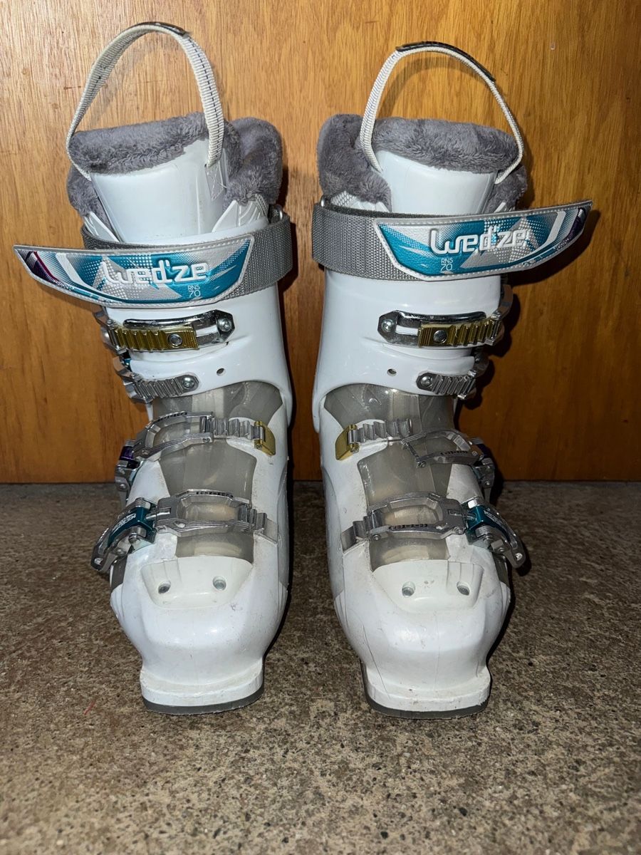 Scarpe da donna: Damen Skischuhe, Grösse 26-26.5 – Usato da Täsch venduto da Dmoosi 1